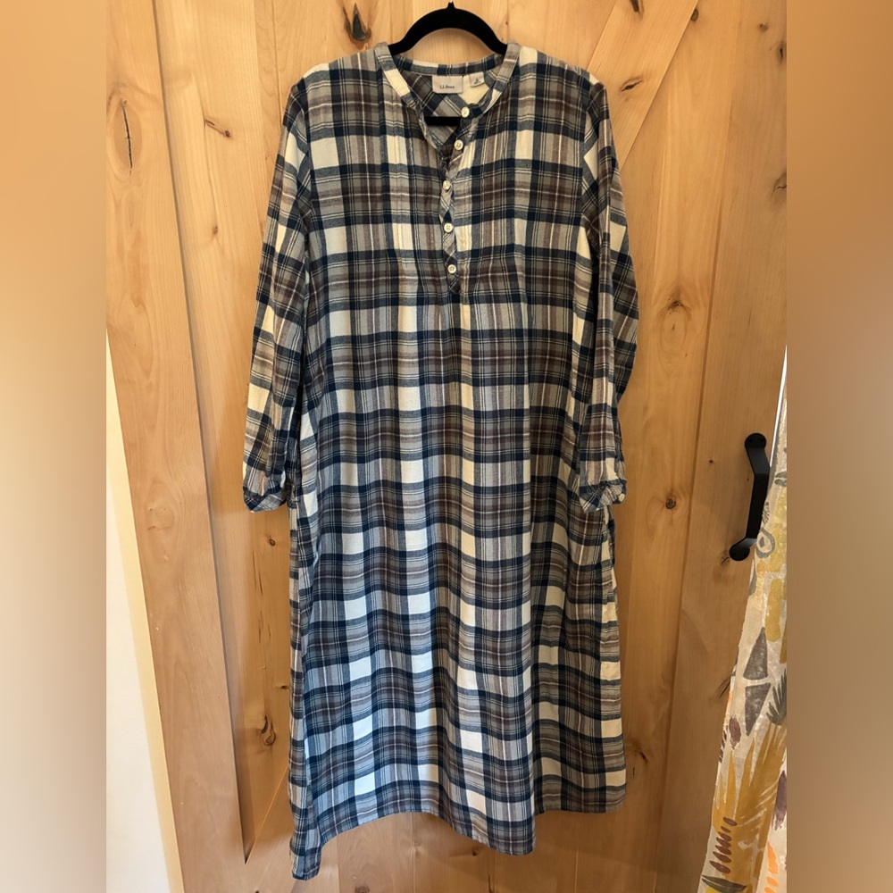 L.L. Bean Scotch Plaid Indigo Tartan Nightgown